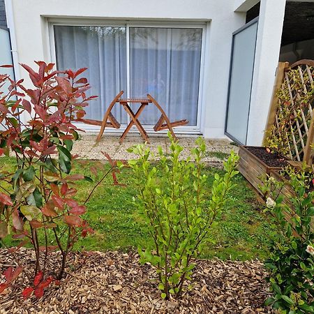A Mi-Chemin Apartment Vannes Bagian luar foto